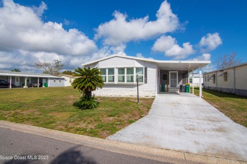 810 Lychee Dr, Sebastian, FL 32976-2572