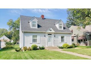 2730 Mckinley St, Minneapolis, MN 55418-3115