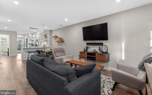 435 Ridge St, Washington, DC 20001-4623