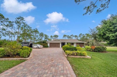 6440 Sable Ridge Ln, Naples FL  34109-0522 exterior