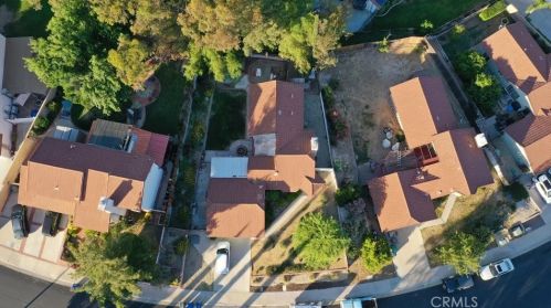 29004 Lillyglen Dr, Santa Clarita, CA 91387-1882