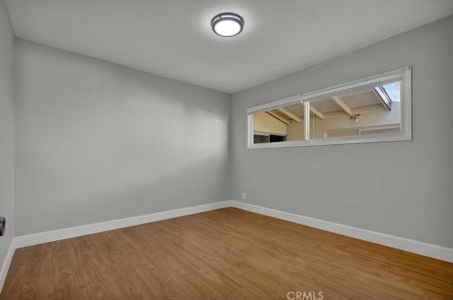 5842 Woodruff Ave, Lakewood CA  90713-1528 exterior