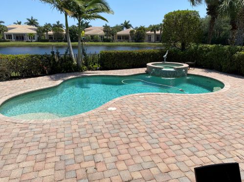 104 Siesta Way, West Palm Beach, FL 33418-1743