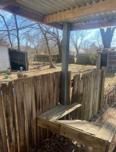 1201 5th St, Bonham TX  75418-4510 exterior