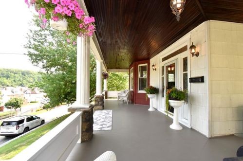 115 1st St, Bentleyville, PA 15314-1205