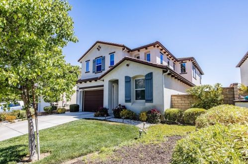 29052 Sterling Ln, Santa Clarita, CA 91354-3045