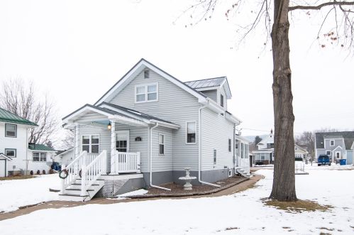 204 Babcock St, Coon Valley WI  54623-7710 exterior