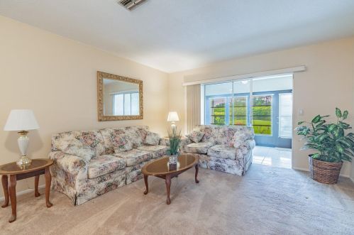3401 Stonehaven Ct, Palm Harbor, FL 34684-2915