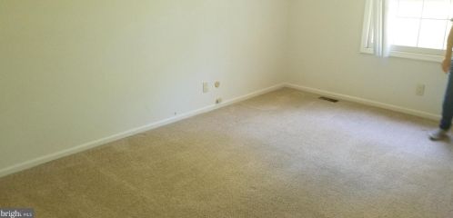 128 Macklenburg Dr, Blue Bell PA  19422-1122 exterior