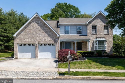 22 Firethorn Dr, Collegeville, PA 19426-3904