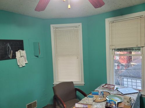 785 Montclair St, Pittsburgh PA 15217-2854 exterior