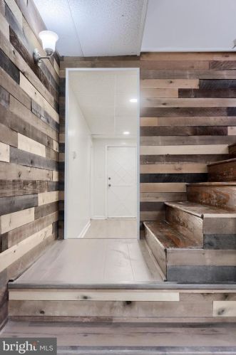 3450 Fishing Crk Vly Rd, Harrisburg PA 17112-9627 exterior