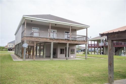 218 Pierce Mitchell Ln, Hackberry, LA 70645-4910