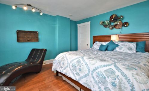 607 Noble St, Norristown PA  19401-5530 exterior