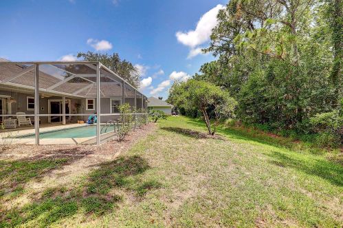 4220 61 Ave, Vero Beach FL 32968-9258 exterior