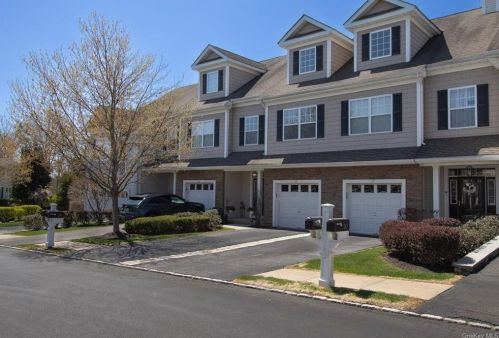 34 Putters Way, Middletown, NY 10940-2662