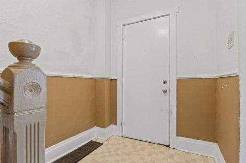 9 Pitt St, Canonsburg, PA 15317-3838