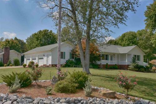 595 Blue Springs Blvd, Golden Pond, KY 42211-8758
