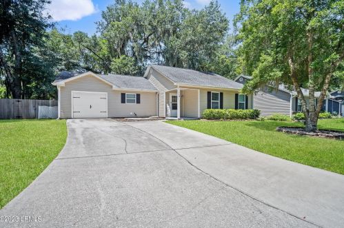 54 Brindlewood Dr, Beaufort, SC 29907-2665