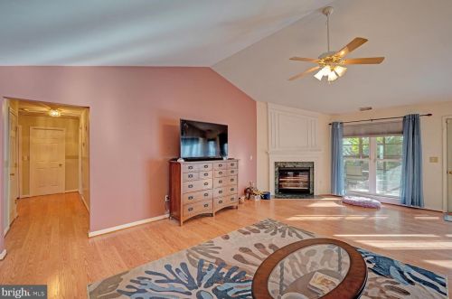 102 Falmouth Way, Dover DE  19904-5390 exterior