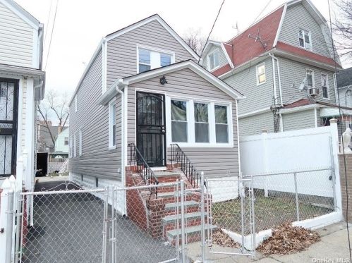 120-40 142nd Pl, Jamaica, NY 11436-1231