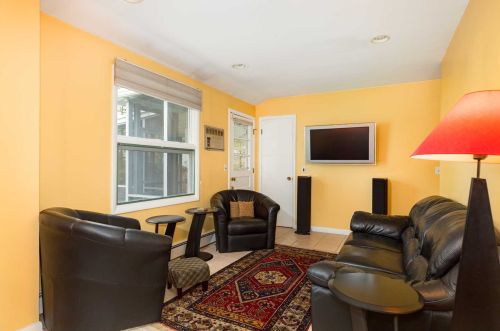 52 Timberline Dr, Poughkeepsie NY  12603-5546 exterior