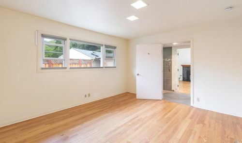 2128 Hvn Dr, Santa Rosa CA 95404-3221 exterior