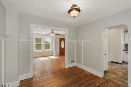 1061 Broad St, Westfield NJ  07090-1132 exterior