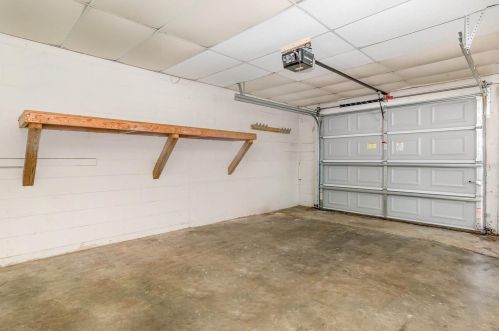 304 Sunset Dr, Sanford FL  32773-4749 exterior