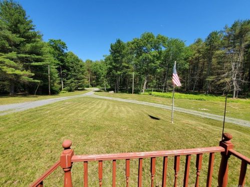 1056 Cold Spring Rd, Monticello, NY 12777-6316