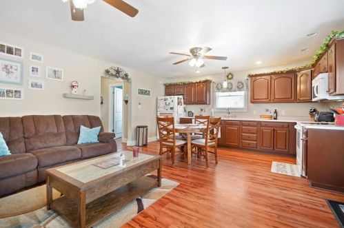 1710 Dailey Ave, Latrobe PA 15650-3026 exterior