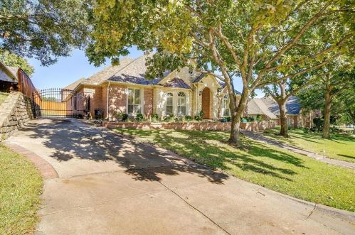 3211 Lake Creek Trl, Midlothian, TX 76063-5470