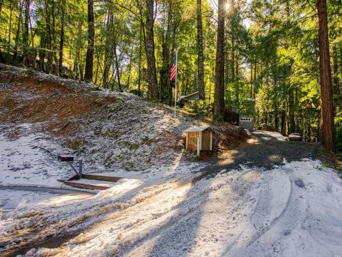 24111 Birch Ter, Willits CA  95490-9505 exterior