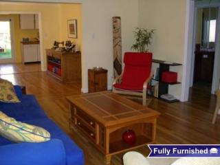 780 Calderon Ave, Mountain View CA  94041-2314 exterior