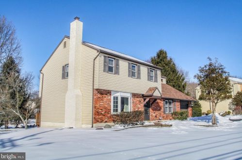 81 Lower Holland Rd, Southampton, PA 18966-1638