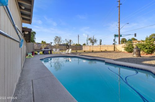 12837 36th Dr, Phoenix, AZ 85029-2106