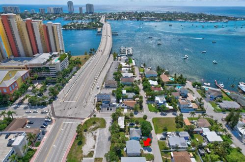 254 25th St, West Palm Beach, FL 33404-4523