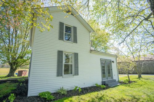 9226 Daugherty Marks Rd, Yankeetown, OH 45130-8728