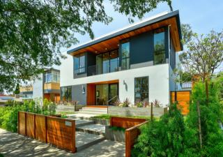 13207 Rose Ave, Los Angeles, CA 90066-2224