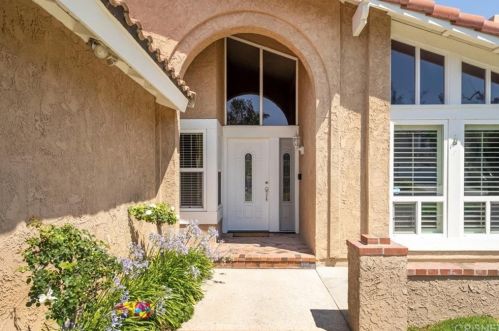 20823 Satinwood Dr, Santa Clarita, CA 91350-1954