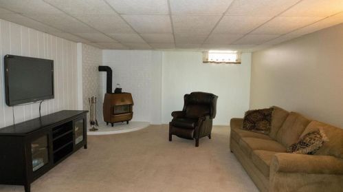 5142 Shawnee Blvd, Schnecksville PA  18078-2609 exterior