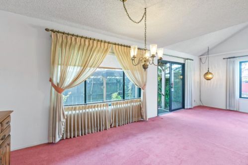 3900 Crofton Way, South San Francisco CA  94080-3914 exterior