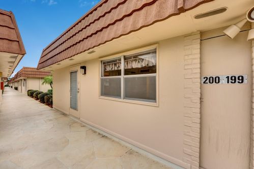 200 Seville I, Delray Beach, FL 33446-2145