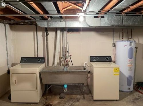 7714 35 Ave, Kenosha WI 53142-3940 exterior