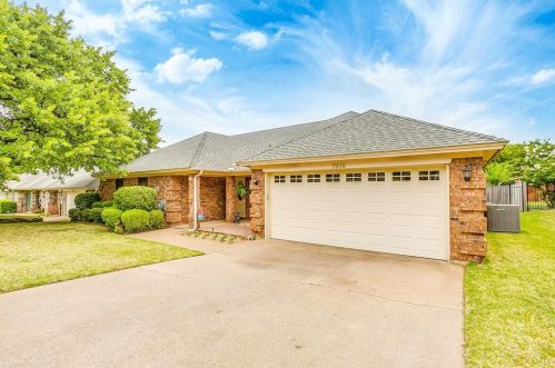 7936 Kandy Ln, Fort Worth, TX 76182-8714