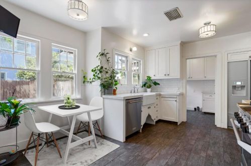 539 Myrtle Ave, Modesto CA  95350-5926 exterior