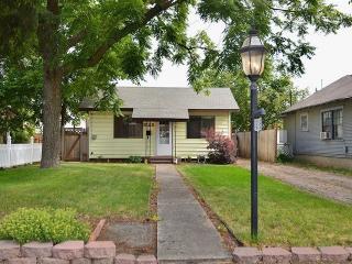 1525 Garland Ave, Spokane WA  99207-4523 exterior