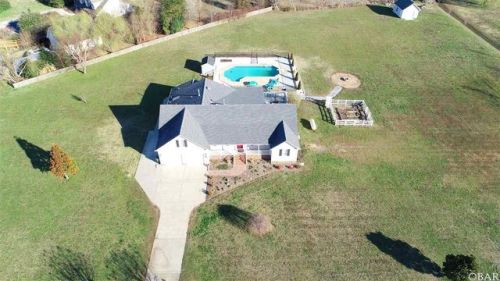 187 Ambrose Ln, Moyock, NC 27958-9557