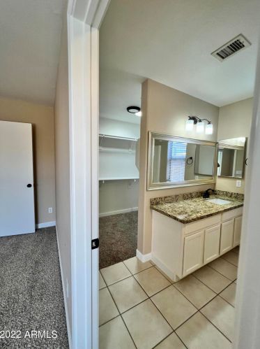 7433 Elwood St, Phoenix AZ  85043-5507 exterior