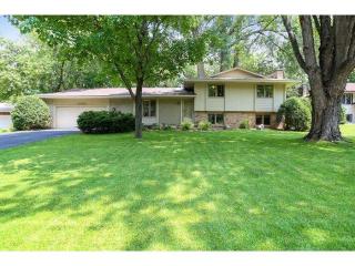 20950 Isle Ave, Lakeville, MN 55044-5922